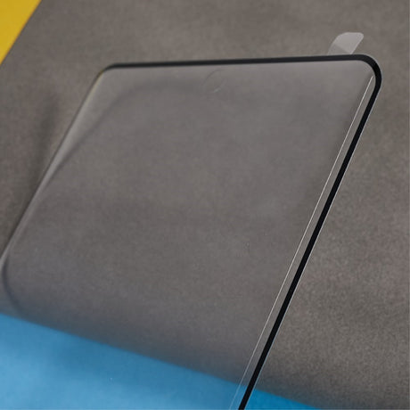 Motorola Moto G85 (5G) Arc Edge Skærmbeskyttelse - Full-Fit Hærdet Glas - Sort Kant