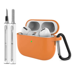 Apple AirPods Pro (3. gen.) Silikone Cover m. Karabinhage & Rengøringspen - Orange