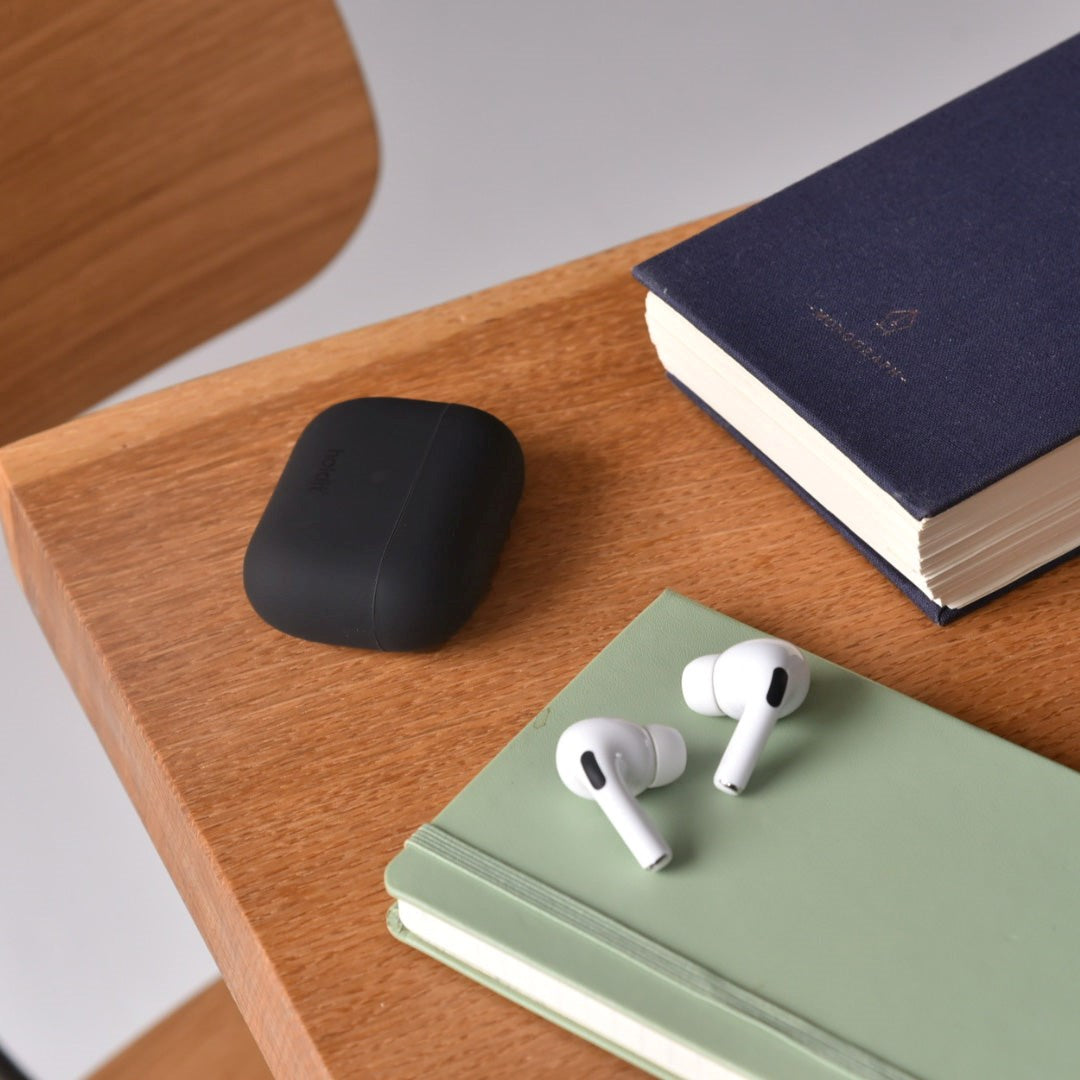 Holdit Silikone Cover Til AirPods Pro - Sort