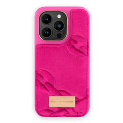 Ideal Of Sweden iPhone 14 Pro Fashion Case Atelier - Velour Hyper Pink