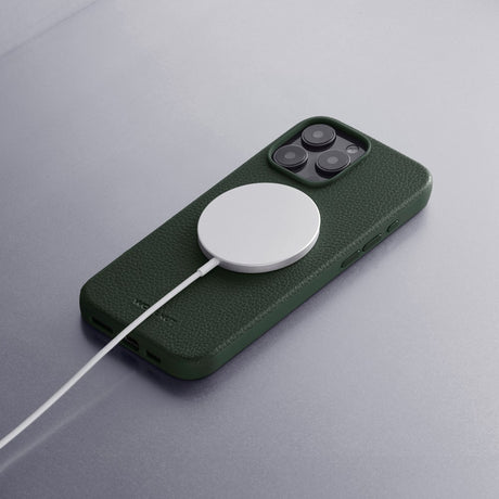 WOOLNUT iPhone 16 Pro Ægte Læder Cover - MagSafe Kompatibel - Grøn