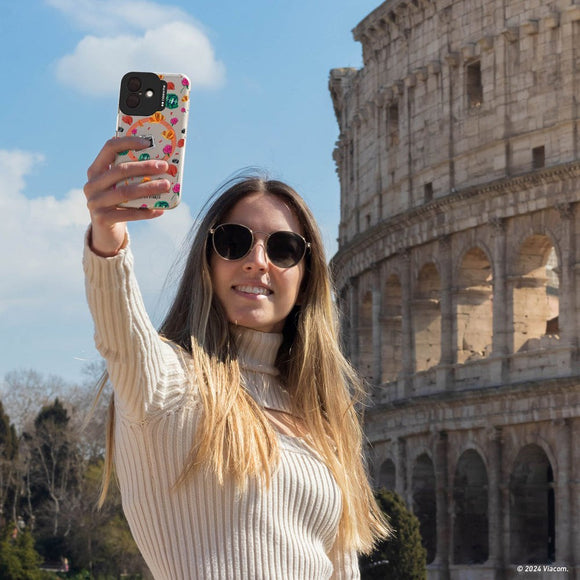 Case&Me - Emily in Paris iPhone 16 Cover - Life in Paris
