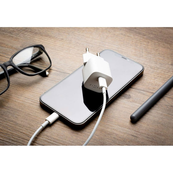 Fixed PD 30W USB-C Hurtig Vægoplader m. USB-C til USB-C Kabel - Hvid