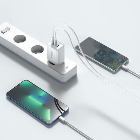 Tech-Protect PD 65W Vægoplader m. 2 x USB-C & 1 x USB-A - Hvid