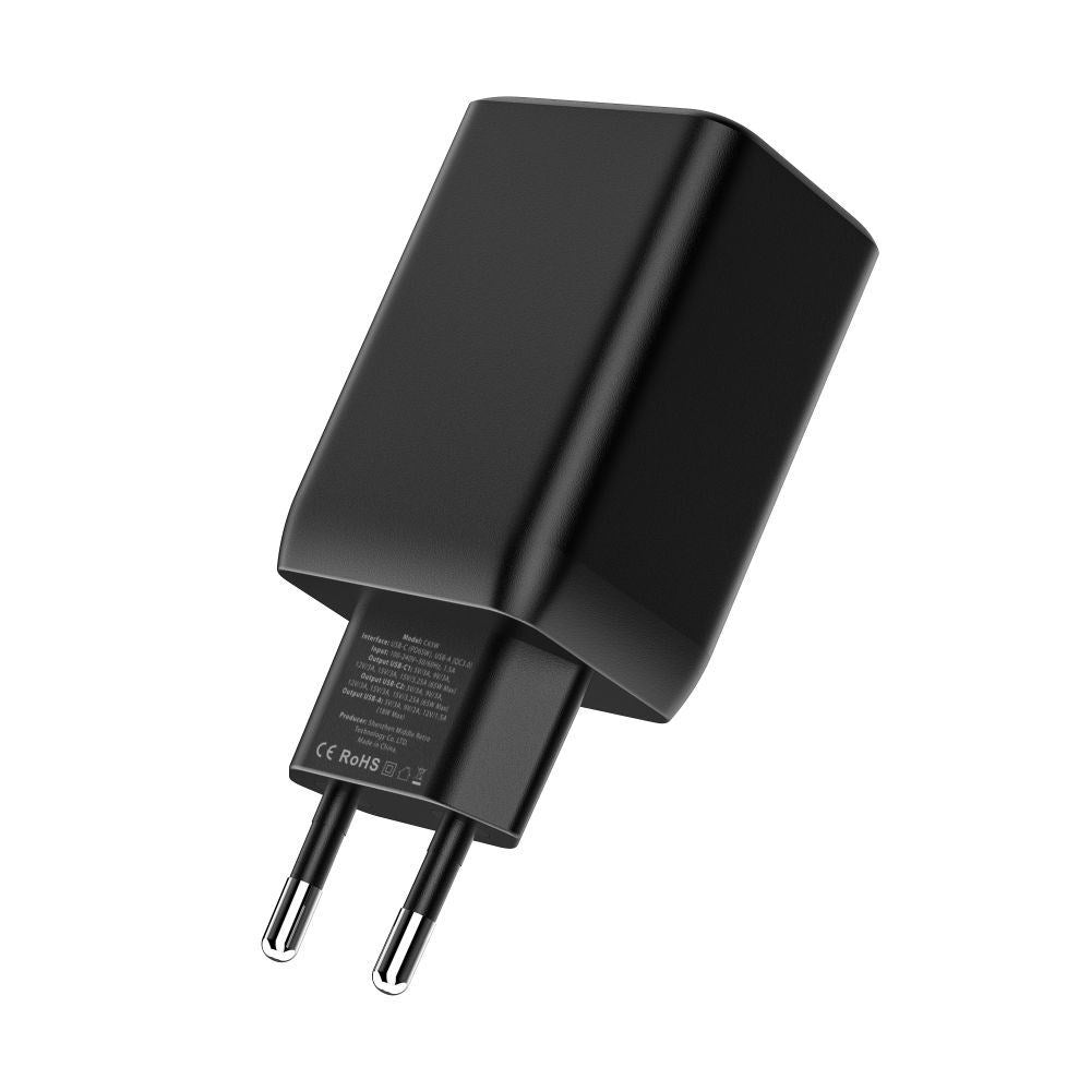 Tech-Protect PD 65W Vægoplader m. 2 x USB-C & 1 x USB-A - Sort