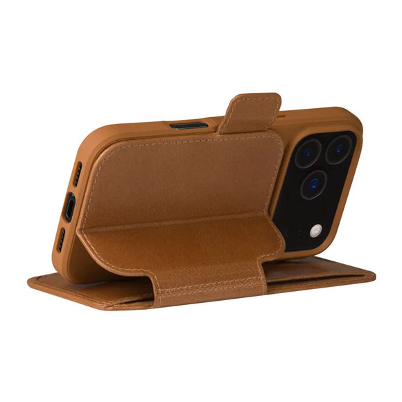 iPhone 17 Pro dbramante1928 Copenhagen Flip Cover - Tan