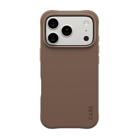 CARE by PanzerGlass iPhone 17 Pro Fashionable Samba Case - MagSafe Kompatibel - Espresso