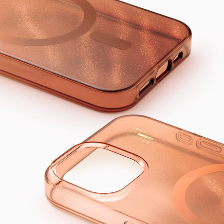 iDeal Of Sweden iPhone 17e / 16e / 15 / 14 / 13 Clear Case - MagSafe Kompatibel - Mocha Mousse
