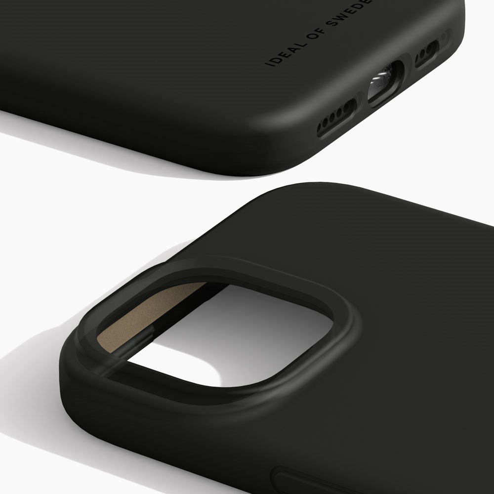 iDeal Of Sweden iPhone 17e / 16e / 15 / 14 / 13 Silicone Case - Black