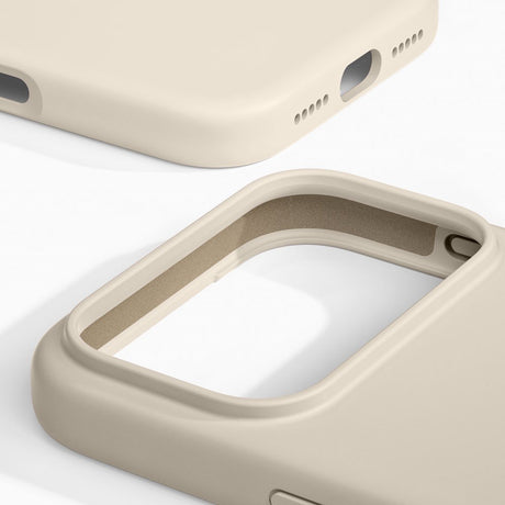 iPhone 17 Pro iDeal Of Sweden Silicone Case - MagSafe Kompatibel - Cloud Dancer