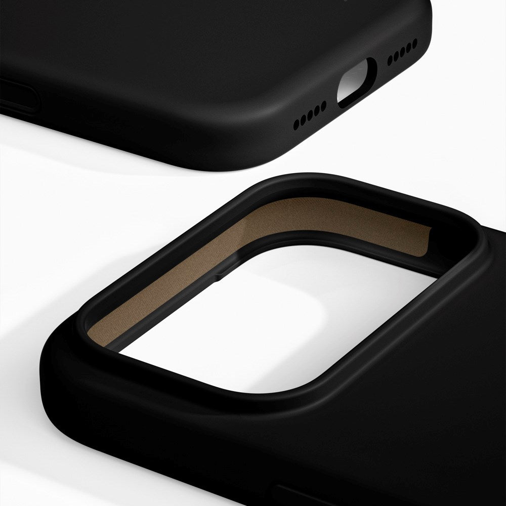 iDeal Of Sweden iPhone 17 Pro Max Silicone Case - MagSafe Kompatibel - Black