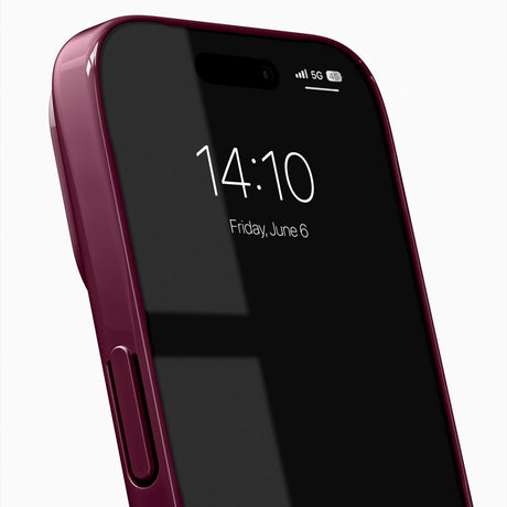 iDeal of Sweden iPhone 17 Slim Case - MagSafe Kompatibel - Glossy Cherry