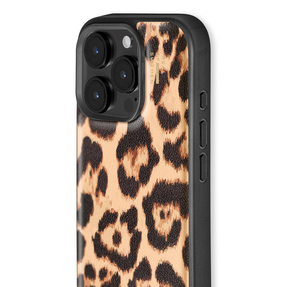 iDeal Of Sweden iPhone 16 Pro Vegan Leather Case - Timeless Leo