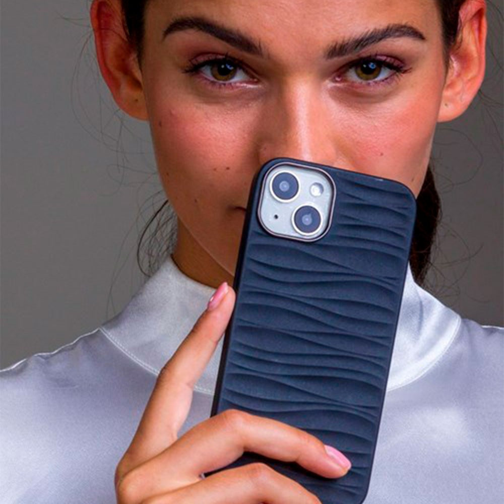dbramante1928 iPhone 14 Plus Dune Cover - 100% Genbrugsplast - Sort