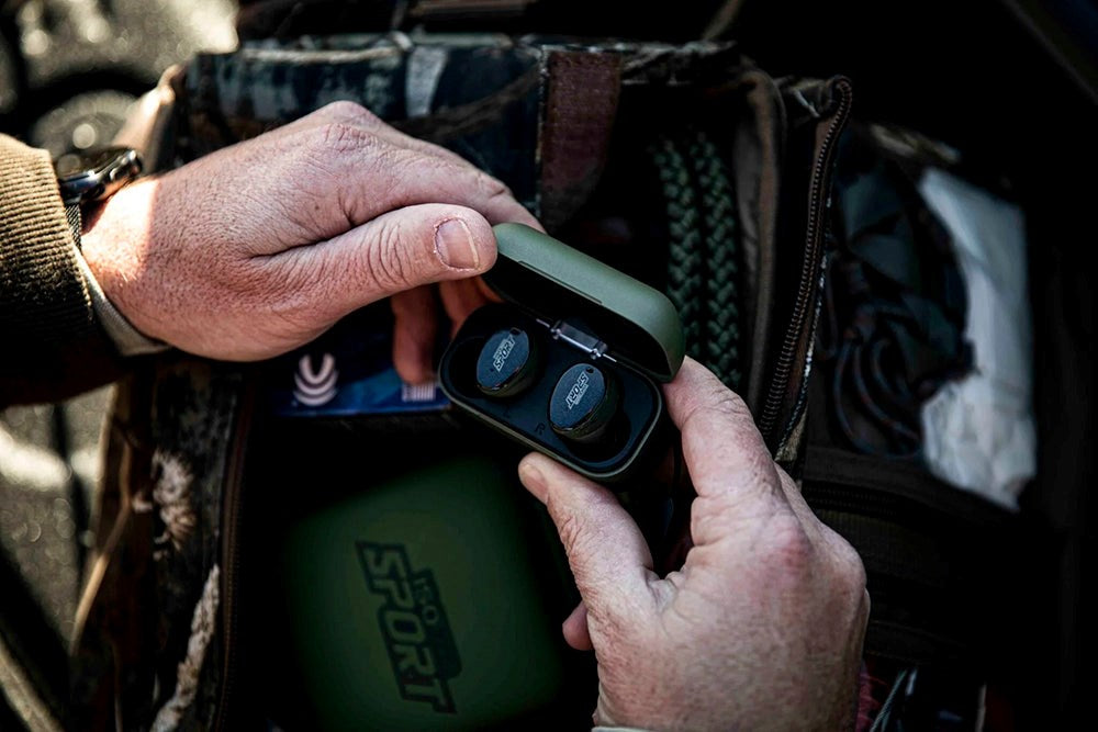 ISOtunes Sport CALIBER Støjdæmpende Høreværn & In-Ear Høretelefon til Skydning - Grøn