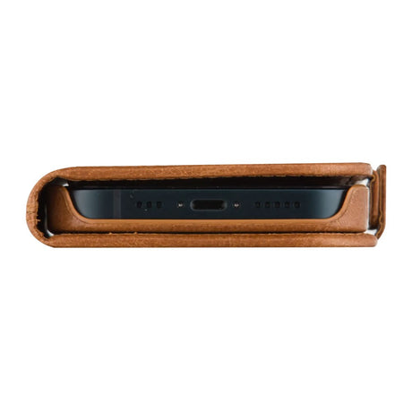 iPhone 17e / 16e / 15 / 14 / 13 dbramante1928 Lynge 2-i-1 Flip Cover - Tan