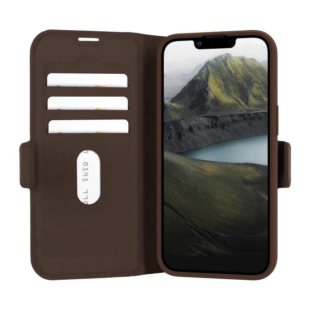 iPhone 17e / 16e dbramante1928 Oslo Pro Slim Genanvendt Plastik Flip Cover m. Kortholder - Dark Tan