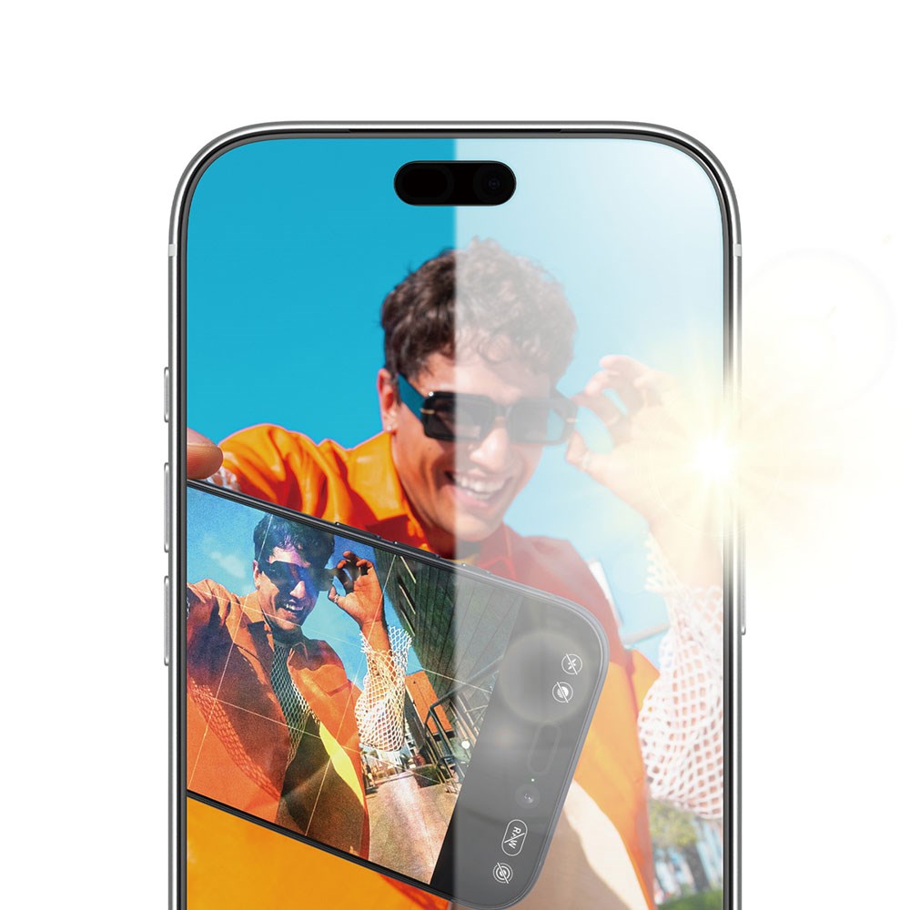 iPhone 18 Pro PanzerGlass Skærmbeskyttelse m. FastFit In-A-Box - Anti-Reflekterende - Gennemsigtig