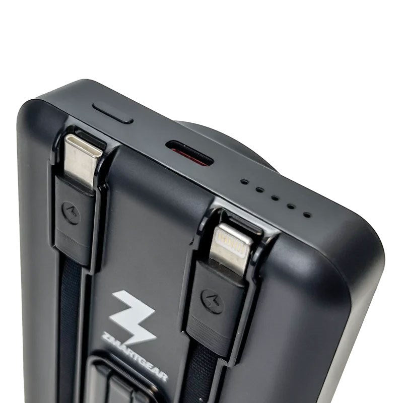 Zmartgear Powerbank Pro 6-i-1 m. 18W / 10.00mAh / Trådløs Opladning / Indbygget USB-C & Lightning Kabel / Kickstand - Sort