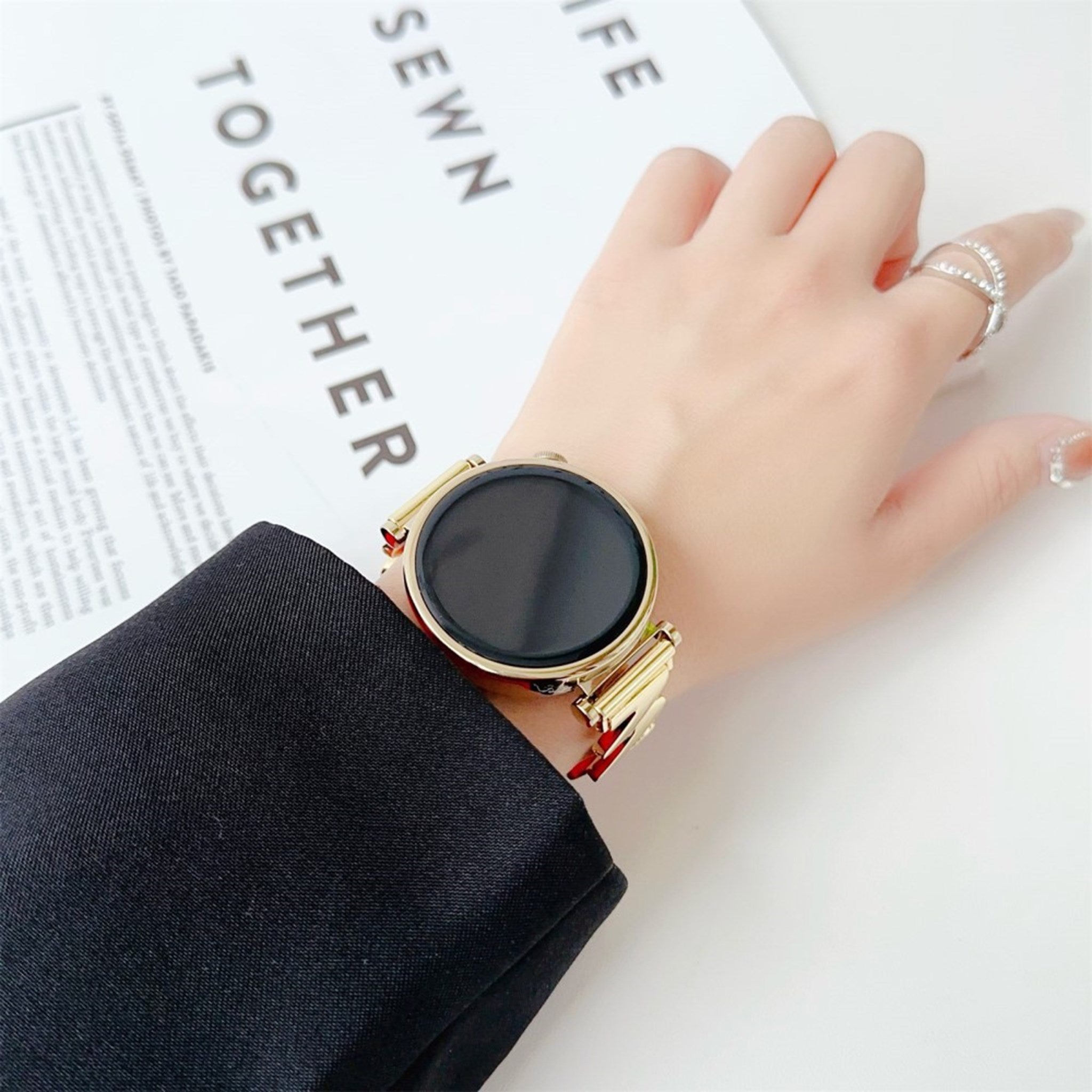 Universal 20mm Bølget Metal Smartwatch Rem - Guld